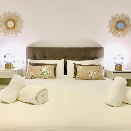 Gleaming & Well Located Apartment In Malaga Center Exterior foto